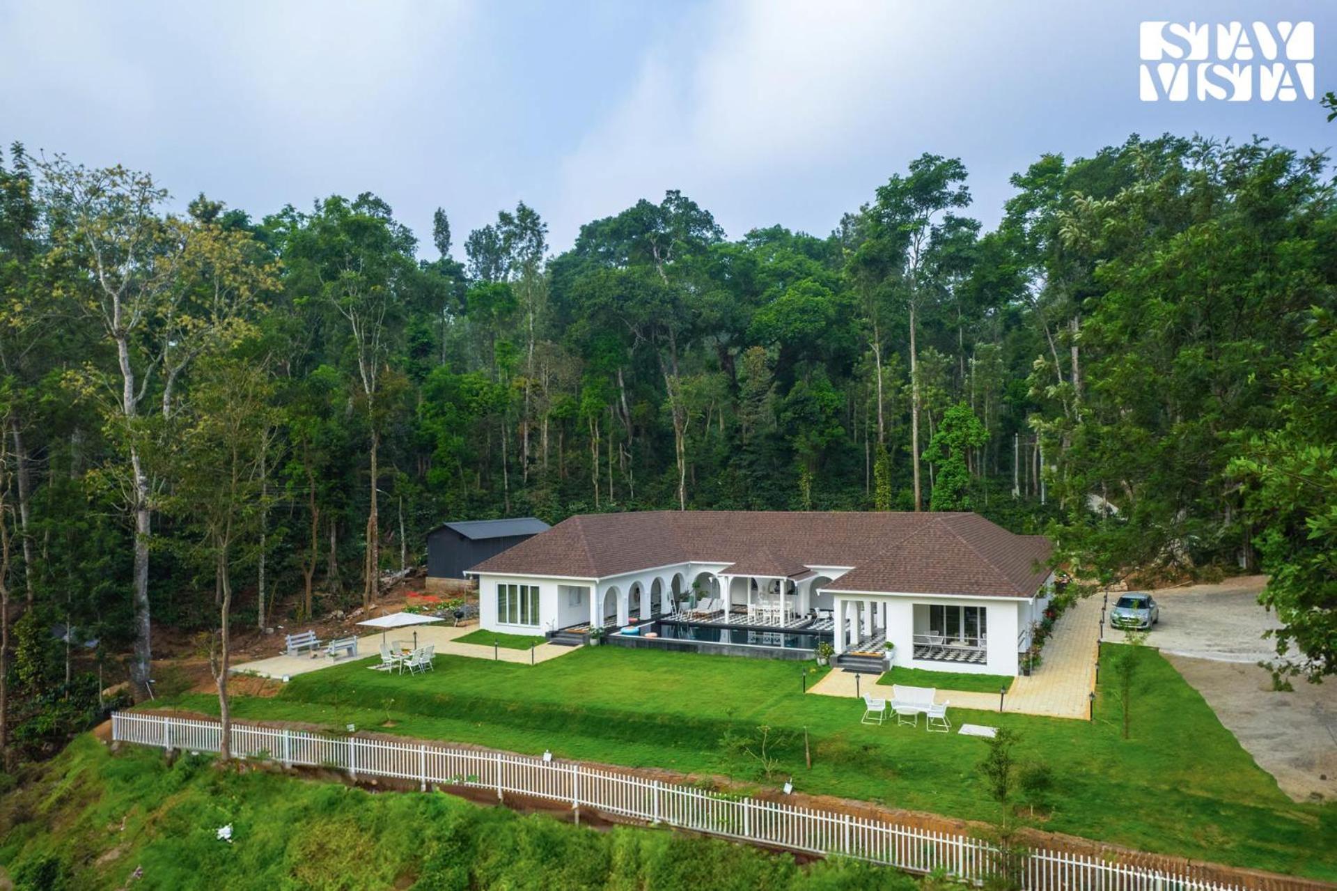Stayvista At Mudra Manor Coorg Temperature Controlled Pool Villa Мадикери Экстерьер фото